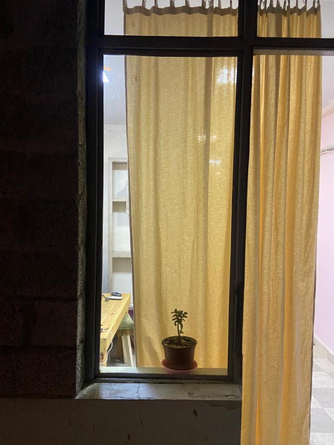 Vahe'S Family Guests House Apartamento Erevan Exterior foto