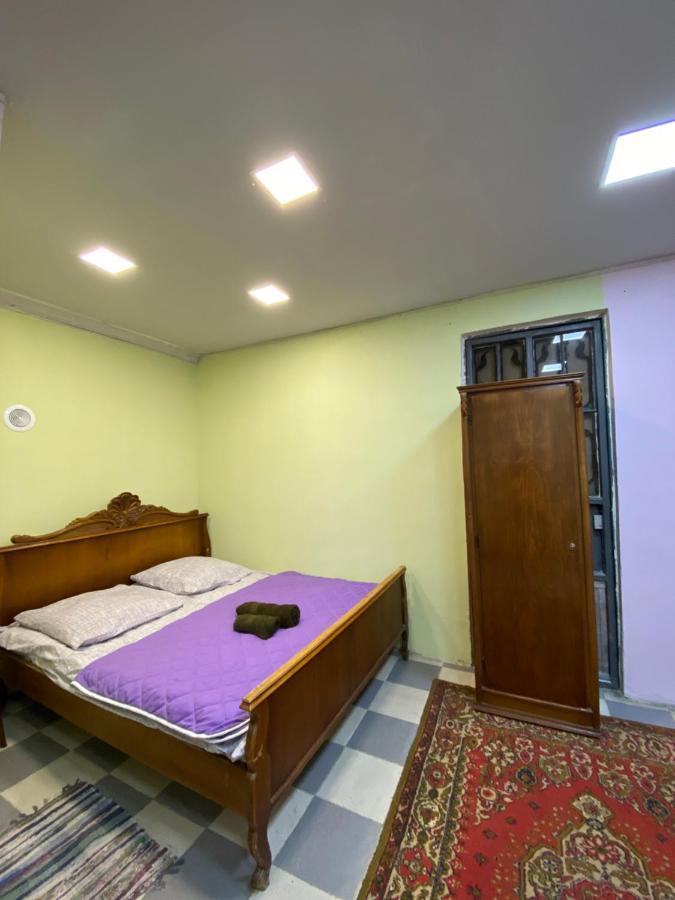 Vahe'S Family Guests House Apartamento Erevan Exterior foto