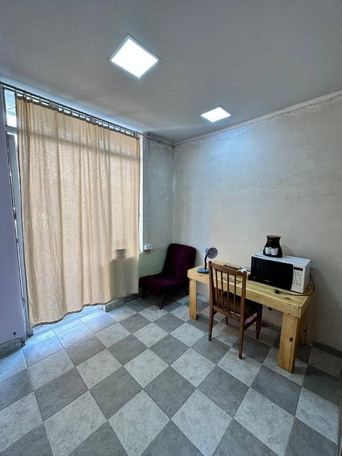 Vahe'S Family Guests House Apartamento Erevan Exterior foto