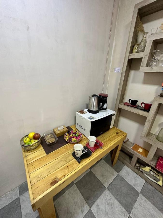 Vahe'S Family Guests House Apartamento Erevan Exterior foto
