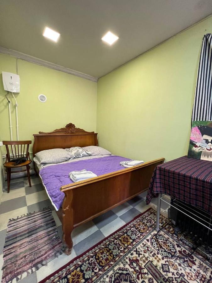 Vahe'S Family Guests House Apartamento Erevan Exterior foto